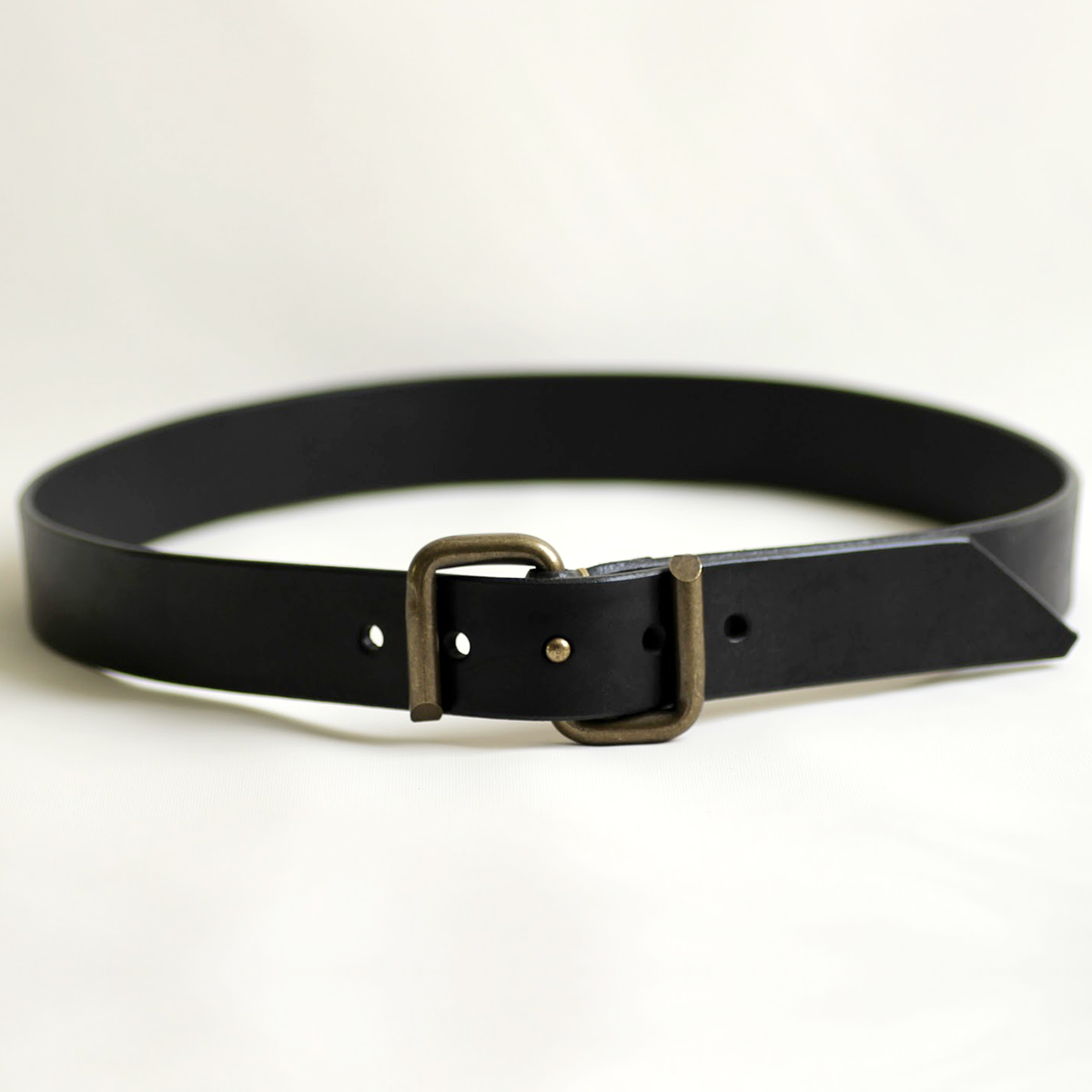 DUE black