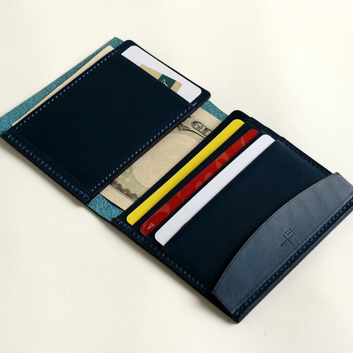 FERMA WALLET Short | m+ online