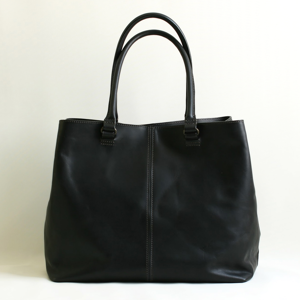NOMADE L black