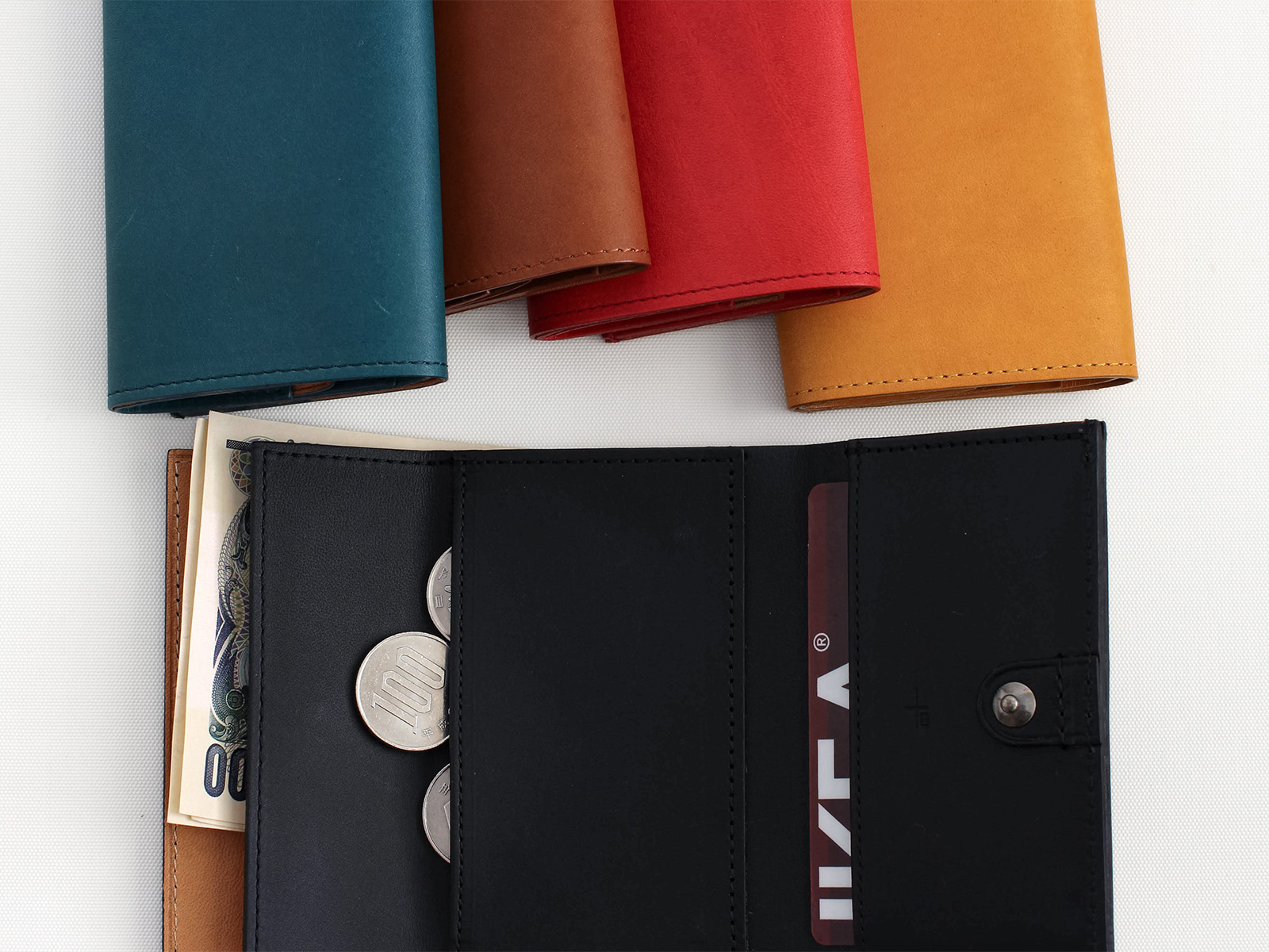 WALLETS & PURSES | m+ online